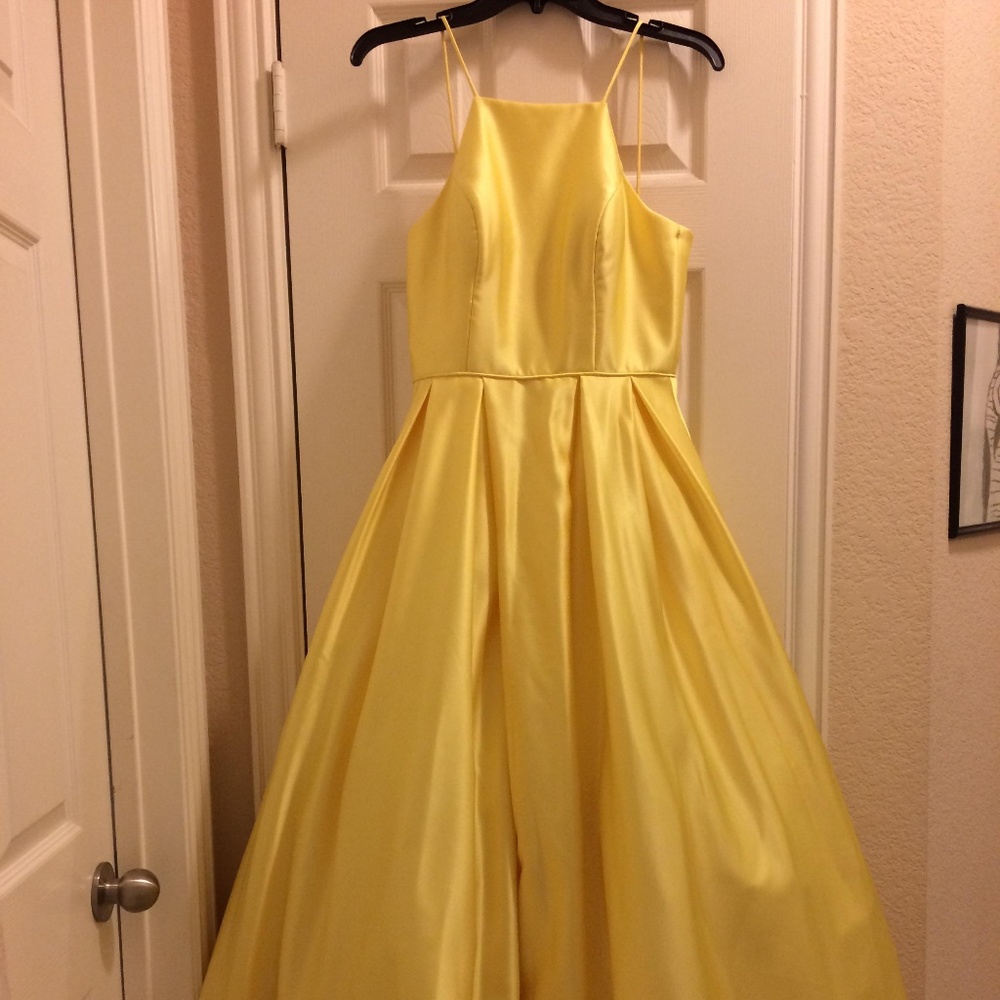 Camille La Vie Brooklyn & Bailey Prom Dress